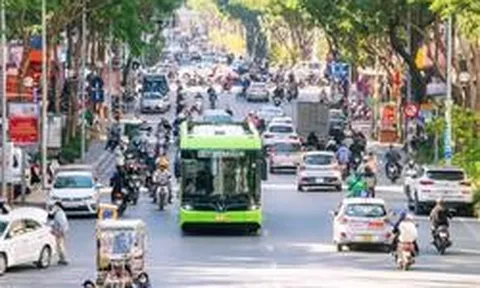 Ngay tháng sau, loạt quy định mới về xử phạt giao thông sẽ có hiệu lực, hàng triệu chủ phương tiện lưu ý để tránh bị phạt tiền lên đến 14 triệu đồng