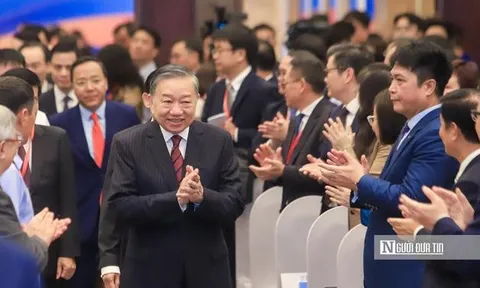 Tổng Bí thư, Chủ tịch nước Tô Lâm dự phiên khai mạc toàn thể Hội nghị Ngoại giao lần thứ 33