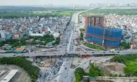 Hầm chui Cổ Linh dần lộ diện, 'chạy đà' về đích trước hạn