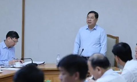 Chỉ đạo mới nhất của Phó Thủ tướng với dự án cao tốc lớn nhất Tây Bắc, dự kiến tổng vốn hơn 65.500 tỷ đồng, có 118 cầu, 7 hầm xuyên núi