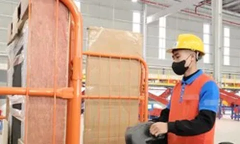 Giảm giờ làm còn 40-44 giờ/tuần: Không bây giờ thì khi nào?
