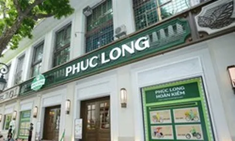 Phúc Long mở cửa hàng 360 m2 ngay cạnh Starbucks, cùng tòa nhà Bưu điện Hà Nội: Cuộc chiến mặt bằng lộ ra từ một chi tiết ít ai để ý
