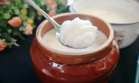 Ăn mỡ lợn mỗi ngày, người đàn ông 75 tuổi ngỡ ngàng khi đi khám
