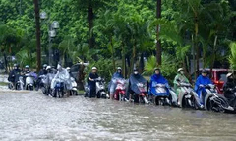 Tin mới nhất về đợt mưa to đến rất to tại nhiều tỉnh thành trong 2 ngày tới