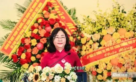 "Các cấp Hội và hội viên Hội Luật gia Việt Nam quyết tâm nêu cao tinh thần phụng sự nhân dân"