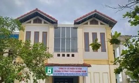 Hai cổ đông nắm gần 20% vốn một doanh nghiệp bất ngờ đính chính quan hệ vợ chồng sau gần 2 tháng