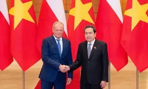Chủ tịch Quốc hội Trần Thanh Mẫn hội kiến Thủ tướng Cộng hòa Ba Lan