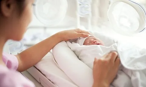 Từ năm 2027, Hà Nội hỗ trợ 4 triệu đồng cho phụ nữ sinh đủ 2 con trước 35 tuổi