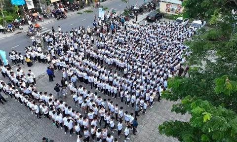 “TTC - Nâng bước thành công”: 40 năm đồng hành với học sinh vượt khó