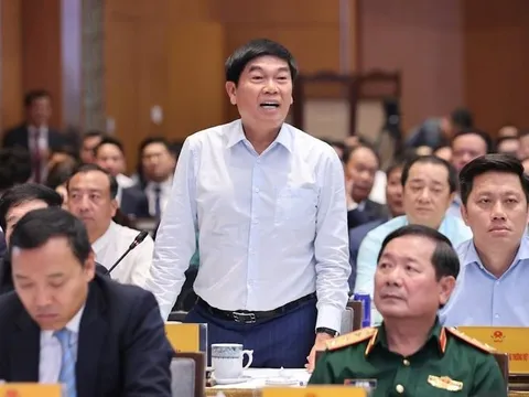 Gặp Thủ tướng, tỷ phú Trần Đình Long nói về dự án là thời cơ nghìn năm, kiến nghị thay đổi một việc