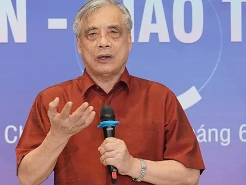 PGS.TS Trần Đình Thiên: "Khu vực tư nhân 40 năm nay chưa bao giờ yếu và khó như lúc này"