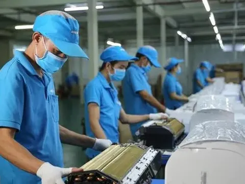 Lý do doanh nghiệp đang phải 'giữ chân' lao động bằng mọi giá