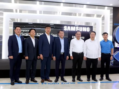 Bộ Công An tiếp tục gặp Samsung, đề nghị hợp tác sản xuất chip, cung cấp thông tin nhận diện hàng giả