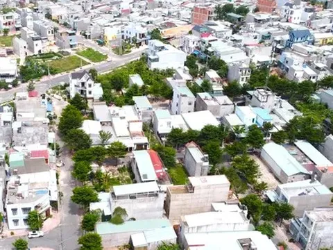 Tin lời 'cò đất', hàng trăm cư dân mua đất dự án điêu đứng