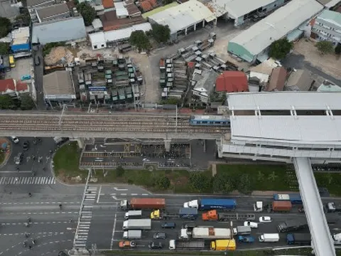 Các "ông lớn" lần lượt đề xuất làm metro nghìn tỷ tại TP.HCM
