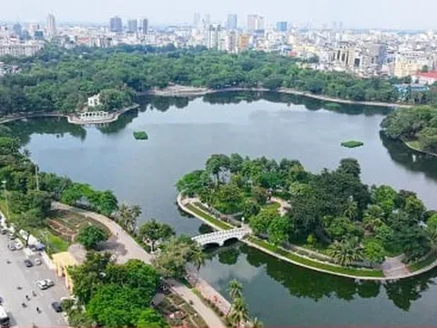 Công viên Thống Nhất hồi sinh mạnh mẽ sau khi hạ rào