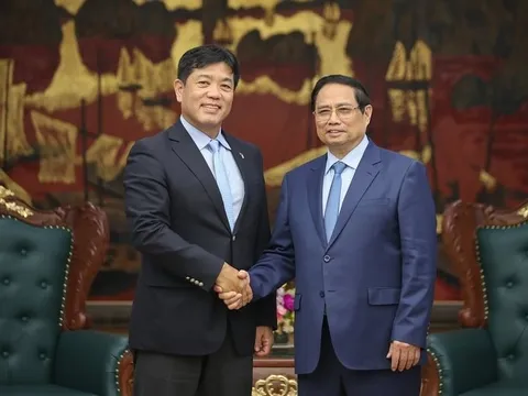Gặp Tập đoàn tạo gần 100.000 việc làm ở VN, Thủ tướng đề nghị triển khai siêu dự án 4,2 tỷ USD tại Hà Nội
