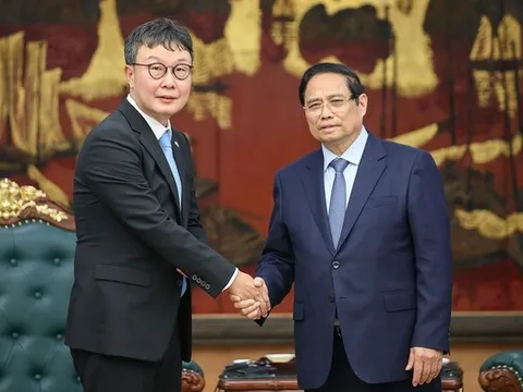 Thủ tướng tiếp lãnh đạo tập đoàn quản lý sàn tài sản mã hóa lớn thứ 3 thế giới