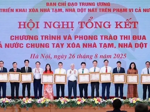 Thủ tướng biểu dương BIDV tích cực xóa nhà tạm, nhà dột nát