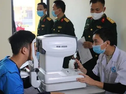 Công dân ở Tp.HCM bị cận thị được hỗ trợ đến 25 triệu đồng nếu đăng ký đi nghĩa vụ quân sự