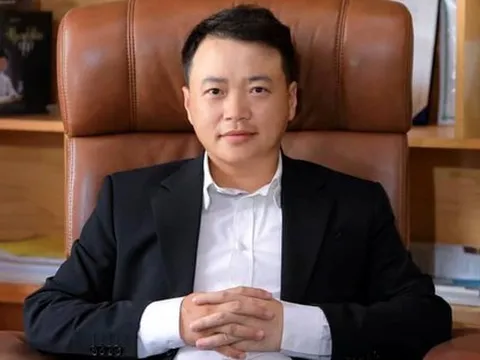 Chân dung người thay Shark Bình làm tổng giám đốc Tập đoàn NextTech