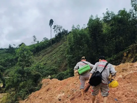 Viettel kích hoạt mạng lưới ứng phó bão số 13 đảm bảo thông tin phục vụ chỉ huy cứu hộ