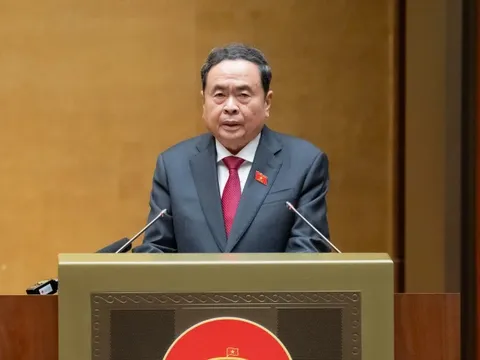 Chủ tịch Quốc hội Trần Thanh Mẫn ký ban hành Nghị quyết của Quốc hội về nhân sự