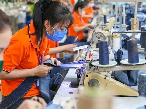 Tăng lương tối thiểu vùng từ 1-1-2026: Đã tính đến bối cảnh kinh tế - xã hội