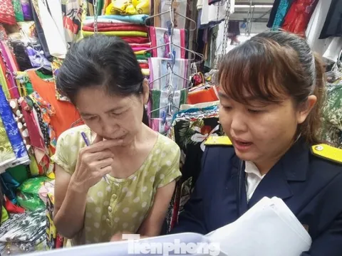 Xóa bỏ thuế khoán: Đi từng chợ, gõ từng quầy có khả thi?