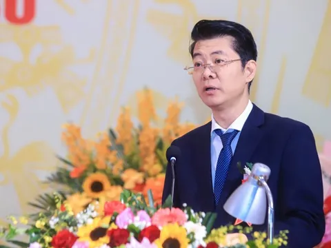 Giới luật gia phải "góp sức, chung tay" tháo gỡ điểm nghẽn về thể chế