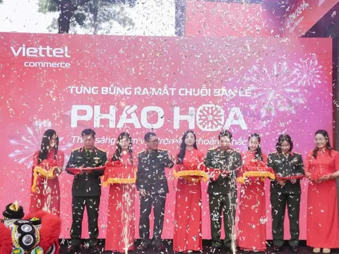 Hệ thống bán lẻ Viettel khai trương chuỗi kinh doanh pháo hoa dân dụng