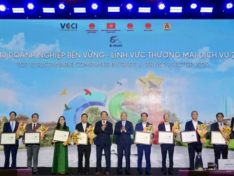 AEON Việt Nam 3 năm liền vào Top 3 Doanh nghiệp bền vững ngành Thương mại - Dịch vụ