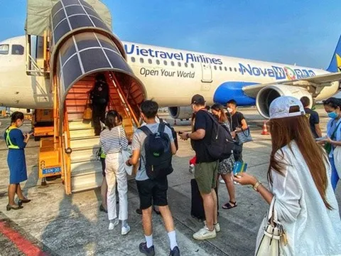 Tăng tốc mở cửa bầu trời