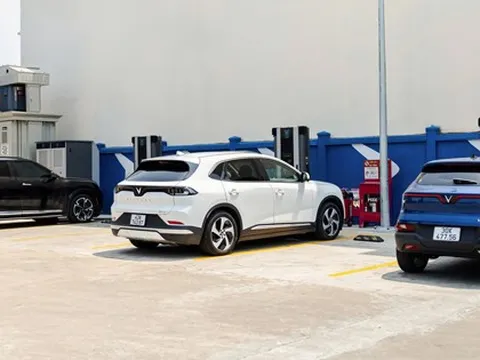 Mở trạm sạc xe điện: Tiềm năng nhưng không "dễ ăn"!