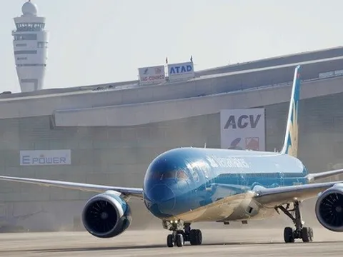 Vietnam Airlines thực hiện chuyến bay chở khách đầu tiên tại Sân bay Long Thành