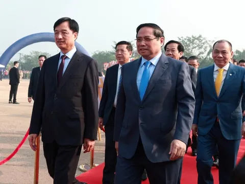 Thủ tướng Phạm Minh Chính, Bí thư Hà Nội khởi công siêu dự án 925.000 tỷ đồng có sân vận động bậc nhất thế giới do tỷ phú Phạm Nhật Vượng đầu tư