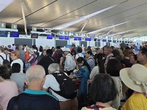 Bộ Xây dựng cấp giấy phép kinh doanh sân bay Phú Quốc cho Sun Group