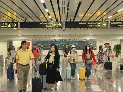 Tết Dương lịch, hành khách ở Tân Sơn Nhất cần làm gì để tránh chậm, lỡ chuyến bay?