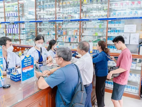 FPT Retail hé lộ "quân bài tẩy" giúp Long Châu thu về 1,3 tỷ USD, tiếp tục tham vọng mở mới 400-500 cửa hàng