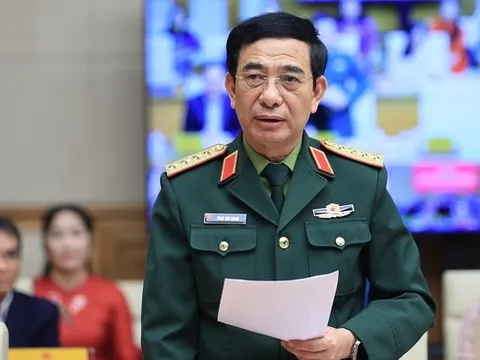 "Nhiều sĩ quan cao cấp, thượng tá, đại tá, Chính ủy quân khu đều tham gia xây nhà cho dân"