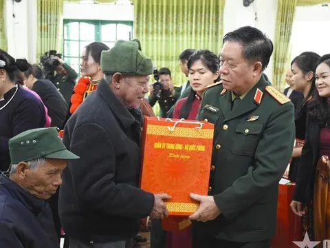 Xây dựng Đảng bộ Quân đội mẫu mực, tiêu biểu, ngang tầm nhiệm vụ