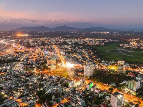 Một tỉnh bất ngờ nhảy vọt 12 bậc trên bảng xếp hạng FDI, lọt top 9 nơi thu hút vốn cao nhất Việt Nam 2025