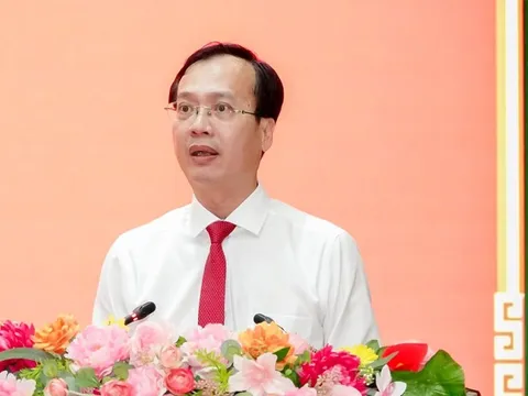 Tập trung thực hiện ba khâu đột phá chiến lược, đưa Vĩnh Long phát triển nhanh và bền vững