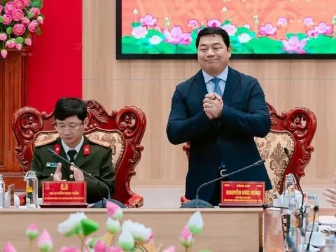 Lãnh đạo sinh năm 1978 giữ ghế nóng ACV: Từ 'tay ngang' trở thành Phó giám đốc ngành bay khi mới 26 tuổi