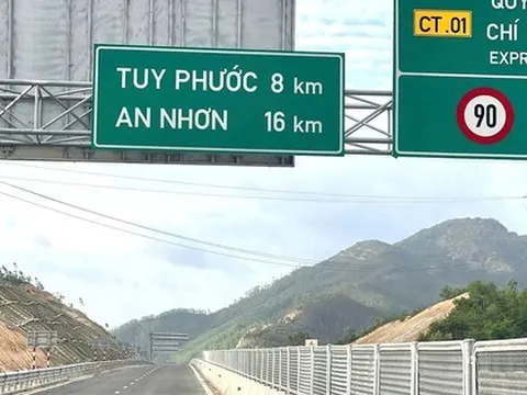 Hai tuyến cao tốc qua miền Trung thông xe 90km trước Tết Nguyên đán