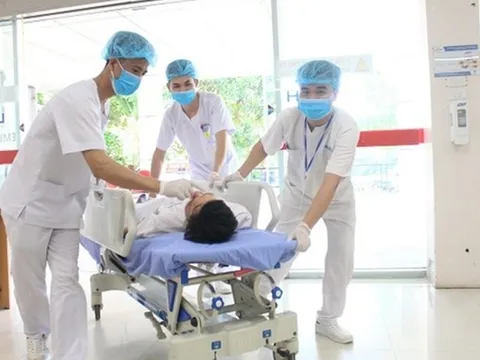 Bộ Y tế kiểm tra đột xuất việc trực cấp cứu, khám, chữa bệnh dịp Tết