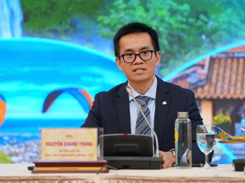 Phó Tổng Giám đốc Vietnam Airlines: “Hành trình của hành khách bắt đầu từ website”