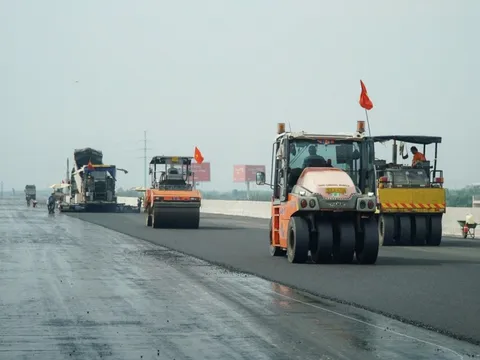 Thi công xuyên Tết dự án Vành đai 3 TP.HCM, nỗ lực thông xe trước 30/4