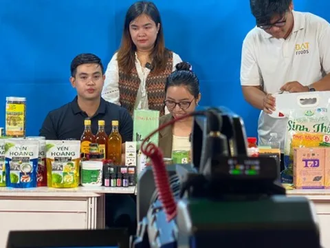 Siết thuế bán hàng livestream, thương mại điện tử: Nhiều cá nhân đã chủ động nộp thuế