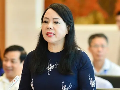 Bà Nguyễn Thị Kim Tiến giúp cựu Chủ tịch AIC Nguyễn Thị Thanh Nhàn thế nào?